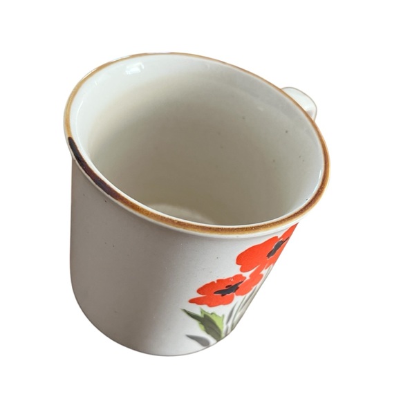 Set of 2 vintage wildflower 8 oz mugs teacups - Picture 10 of 12